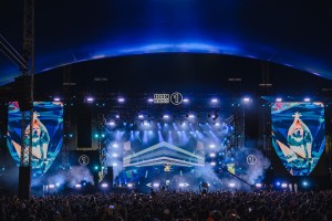 Siyan investiert in JDC Burst 1 von GLP und verschafft dem Hybrid-LED-Strobe ein UK-Debüt in der Royal Albert Hall