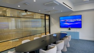 Ashton Bentley delivers seamless BYOD meeting experience at Halkin Mainframe, London