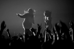 AV Stumpfl und Rogue Productions kooperieren für Tourneen von Charli XCX und Troye Sivan