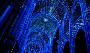 „Light of Creation“-Show in Wiener Votivkirche mit MA Lighting, Martin und Prolights inszeniert