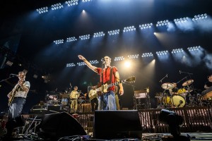Robe Svopatts chosen for current Bleachers tour