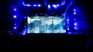 GLP unterstützt holografische Box von FragmentNine für Alt-J-UK-Tour