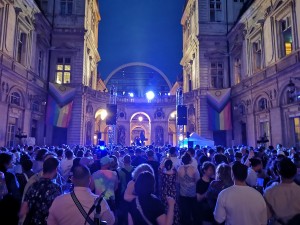 APG’s Uniline Max debuts at French Pride festival
