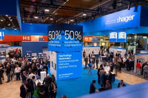 MLD inszeniert Hager-Messestand auf Light + Building mit innovativer Medienarchitektur