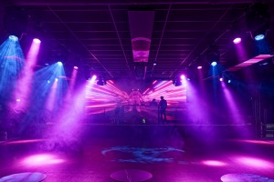 Rebranded French nightclub upgrades with Martin Audio WPS line array