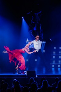 Chauvet Colorado PXL Curve 12 illuminates Derek Hough’s “Symphony of Dance: Encore” tour