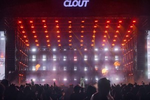 Über 200 GLP-Scheinwerfer auf Bühnen des Clout Festival 2026