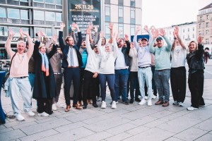 United for Children macht mit Ströer-Kampagne Kinderschutz sichtbar