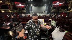 Benjamin Moffitt chooses Avolites for Foreigner tour