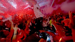 Tony Caporale immerses on Bunt tour with Chauvet Professional