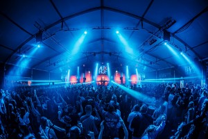 Größtes Zeltfestival Nordrhein-Westfalens nutzt Meyer-Sound-System