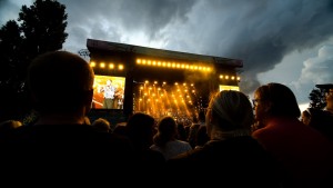 GLP-Scheinwerfer beleuchten „Das Fest“ 2025