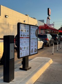 Palmer Digital Group introduces standalone digital order confirmation board for QSR drive-thru lanes