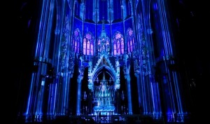 „Light of Creation“-Show in Wiener Votivkirche mit MA Lighting, Martin und Prolights inszeniert
