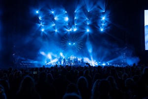 Jannik Kenneth chooses Robe Arianne 6 for Tobias Rahim summer tour