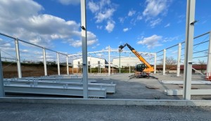 Klotz erweitert Werk um neue Kaltlagerhalle