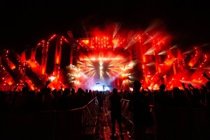 High Lite Touring supplies Robe MegaPointes to “Beats for Love”