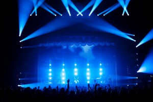 Lightswitch create images on Halsey tour with Chauvet’s Color Strike M