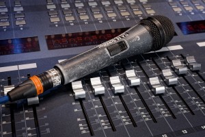 Karat kombinieren auf Jubiläumstournee Sennheisers neues EW-DX-System mit Vintage Wireless